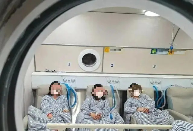Bật điều hòa để ăn món ngon này, 3 phụ nữ cùng lúc hôn mê, suýt mất mạng trong phòng cấp cứu- Ảnh 2.