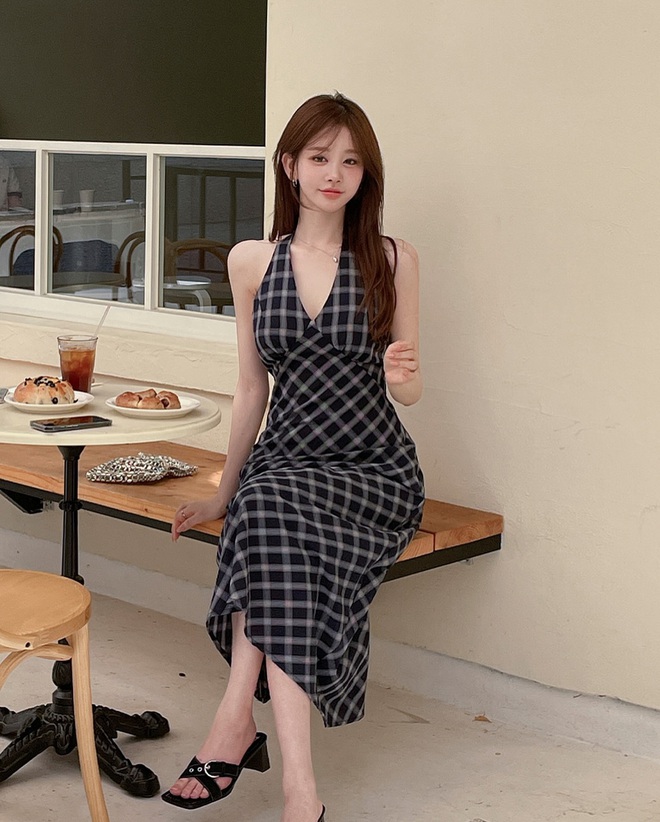 Sắm 5 mẫu váy liền này để tới tận cuối năm vẫn mặc đẹp, style tươi mới hơn gấp bội- Ảnh 1.