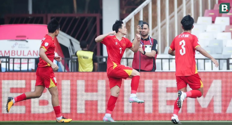 Chủ tịch LĐBĐ Indonesia: “Đừng để U23 Việt Nam làm chúng ta phải đau đớn trên sân nhà”- Ảnh 1.