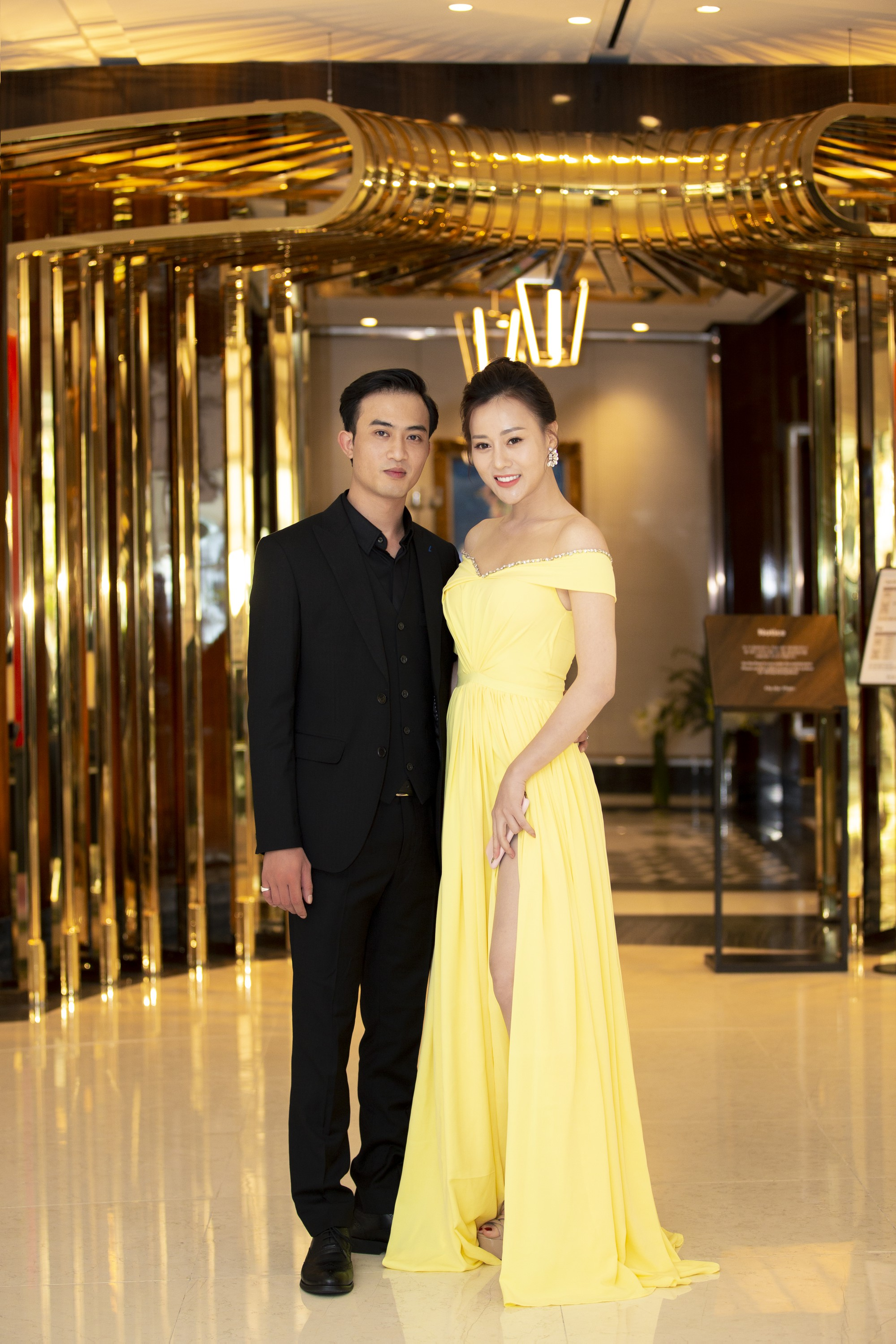 Cặp sao Việt tái hợp lần 4 bị netizen thi nhau ném đá: Đẹp đôi bậc nhất Vbiz mà sao drama thế này?- Ảnh 4. Cặp sao Việt tái hợp lần 4 bị netizen thi nhau ném đá: Đẹp đôi bậc nhất Vbiz mà sao drama thế này?- Ảnh 4.