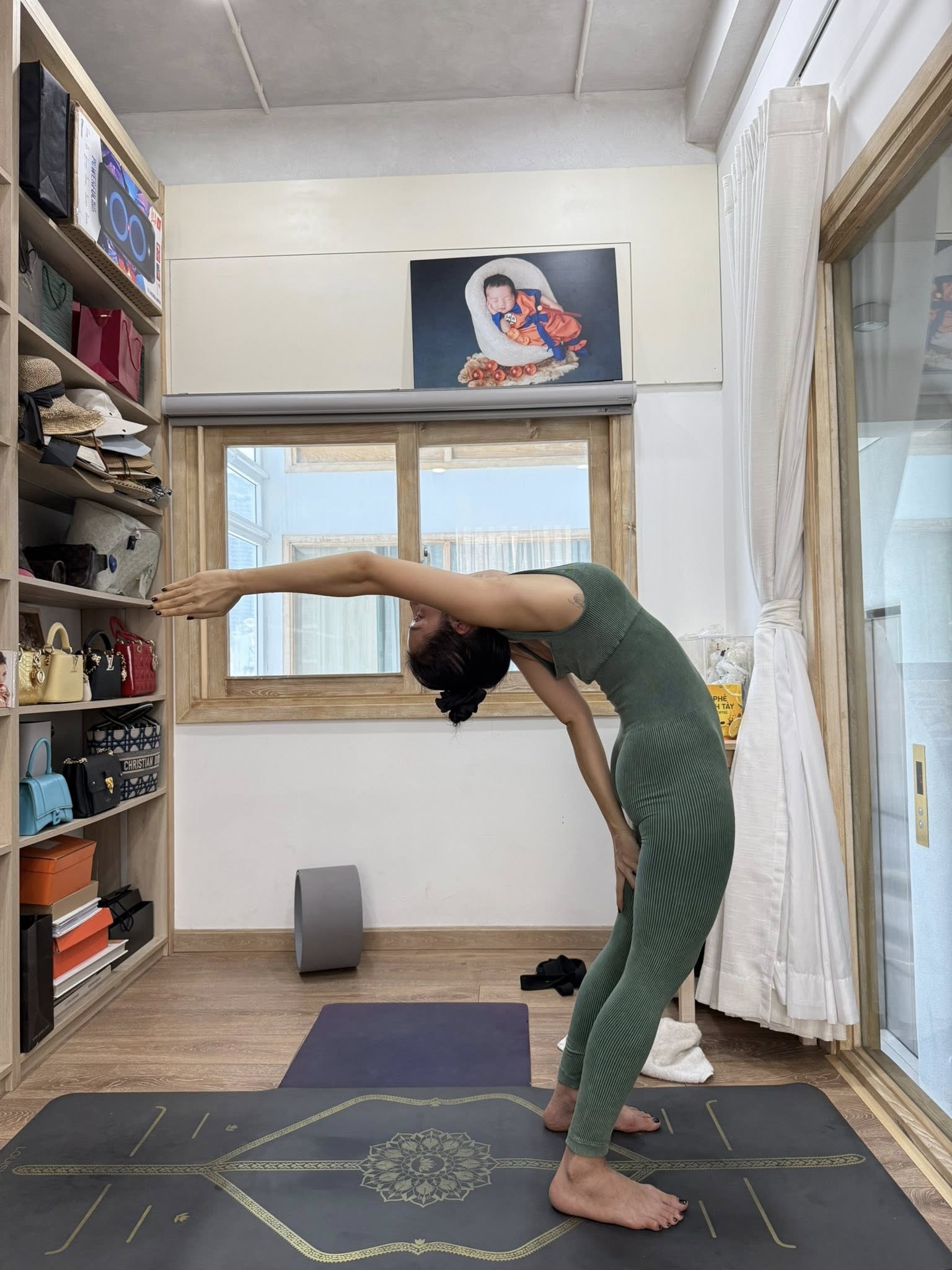 Vóc dáng mẹ 3 con Phương Trinh Jolie gây sốt: Bí quyết giữ dáng săn chắc không khác gì thời con gái là nhờ kết thân 1 thứ trong 13 năm qua- Ảnh 6.