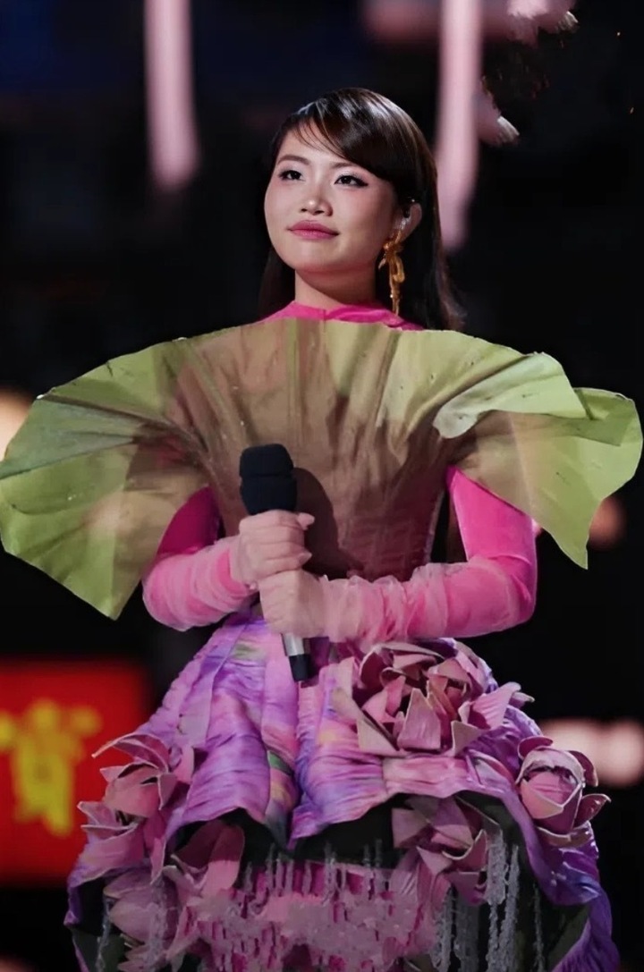 Đức Phúc có làm nên chuyện như Phương Mỹ Chi khi 