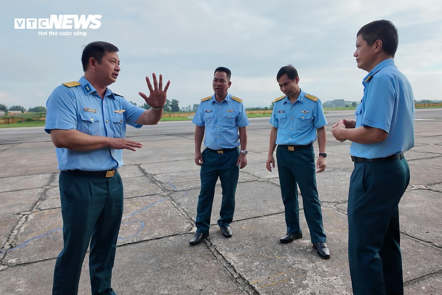 Đội hình bay của chiến đấu cơ Su-30MK2 làm chủ bầu trời hướng tới 2/9- Ảnh 14.
