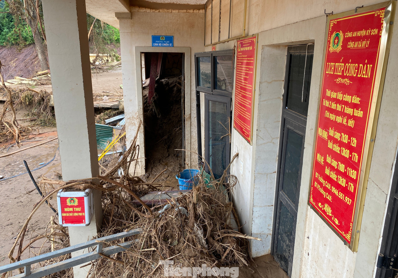 Xót xa bản làng ở Nghệ An có hàng chục ngôi nhà bị lũ san phẳng- Ảnh 21.