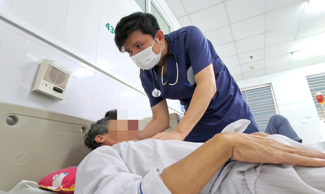 Ghi nhận 2 ca viêm màng não do liên cầu khuẩn lợn ở miền Bắc, cả hai đều mất thính lực vĩnh viễn- Ảnh 1.