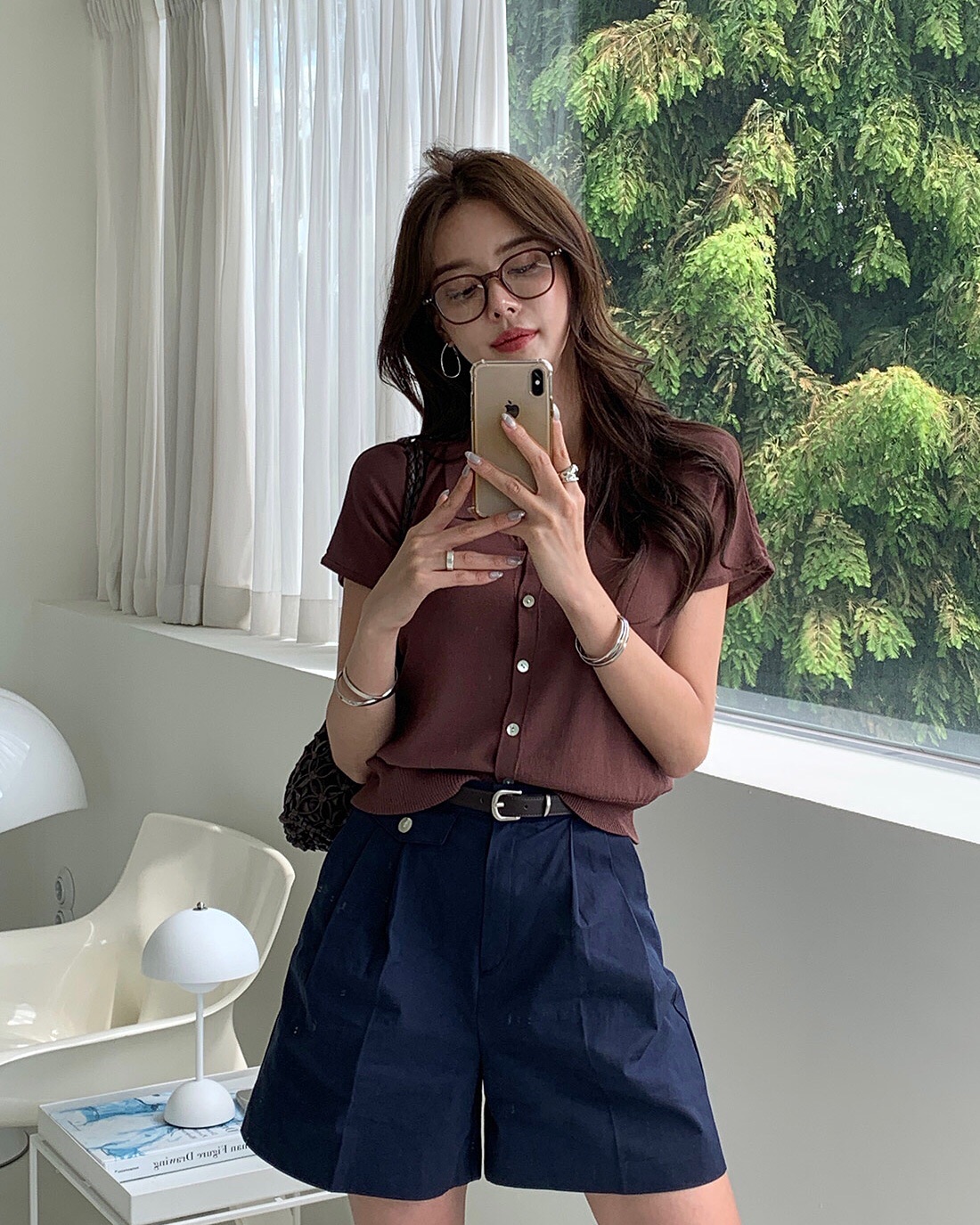 Chưa bao giờ đồ màu nâu hot như bây giờ: 10 cách mặc giúp vẻ ngoài rất sang mà không bị già- Ảnh 2. Chưa bao giờ đồ màu nâu hot như bây giờ: 10 cách mặc giúp vẻ ngoài rất sang mà không bị già- Ảnh 2.