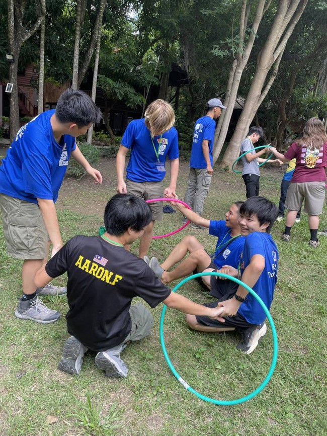 Bà mẹ Hà Nội cho con học "trường làng", hè mỗi năm lại đưa đi 1 nước: Bằng cấp quan trọng, nhưng trải nghiệm là hành trang vào đời- Ảnh 3.