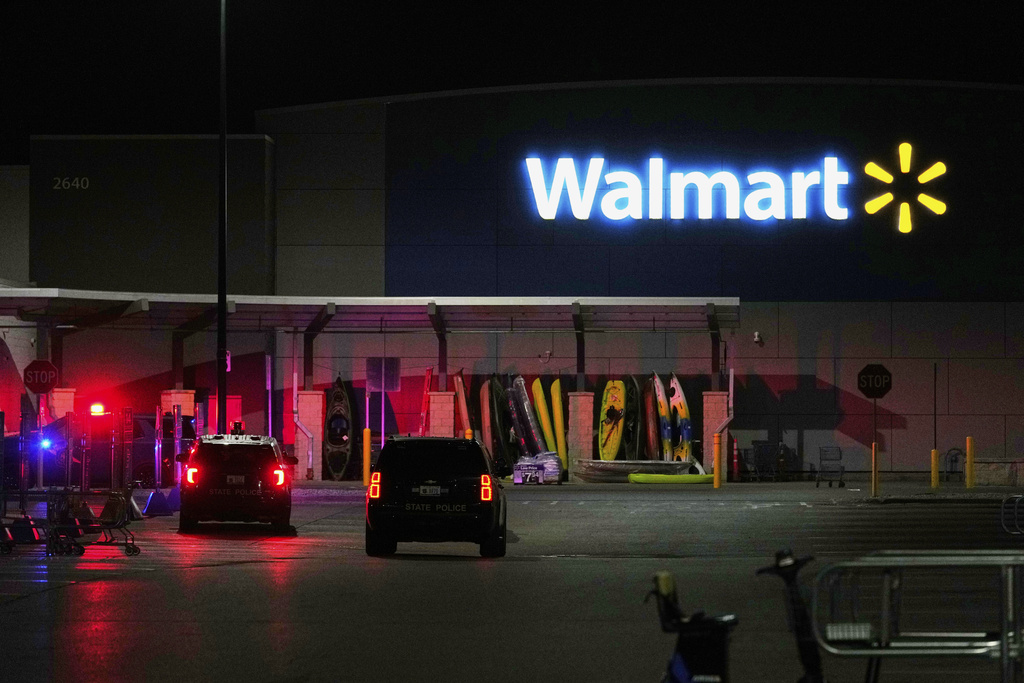 Mỹ: Đâm dao tại siêu thị Walmart khiến nhiều người nguy kịch- Ảnh 1. Mỹ: Đâm dao tại siêu thị Walmart khiến nhiều người nguy kịch- Ảnh 1.