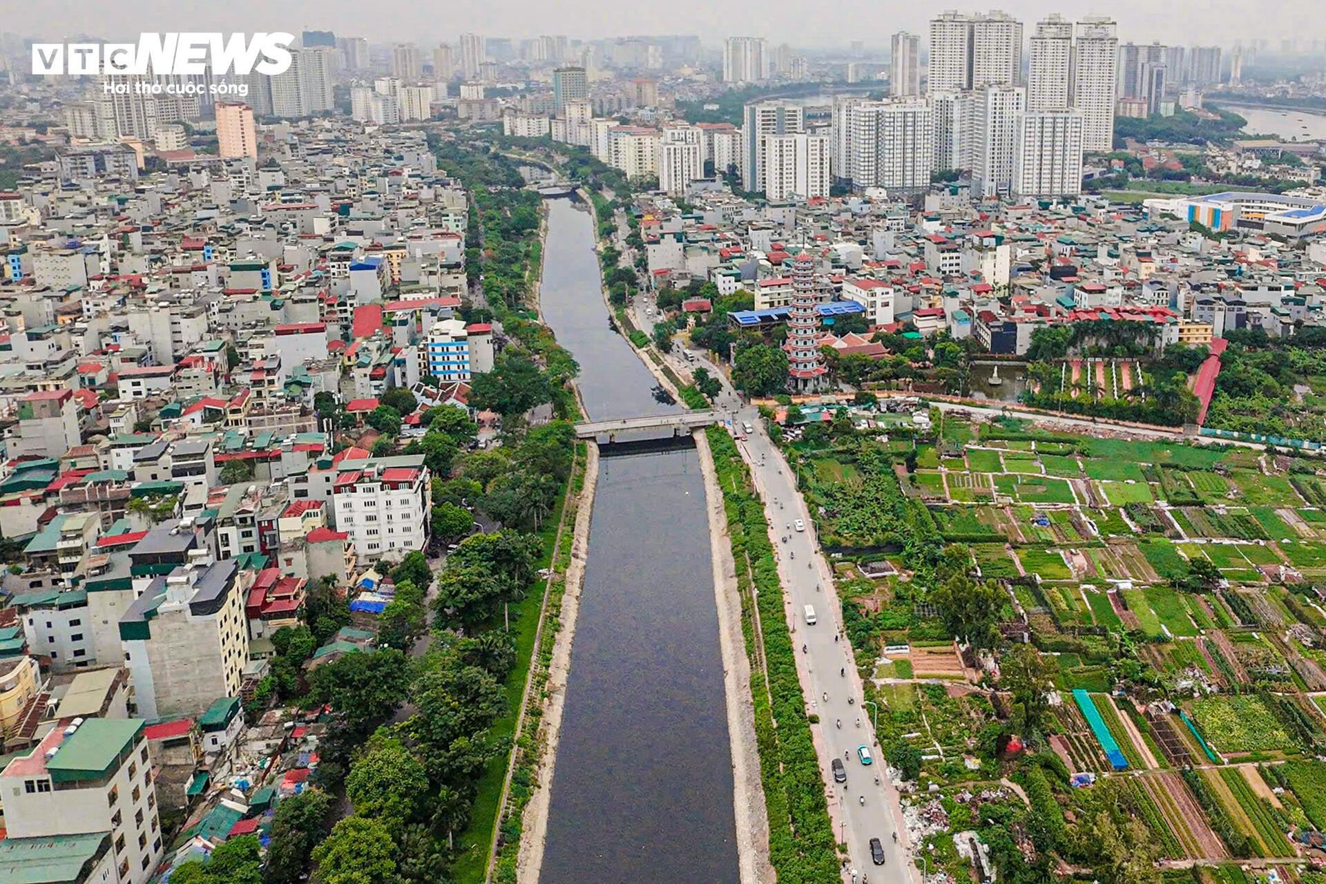 Cận cảnh 4 'dòng sông chết' ở nội đô Hà Nội sắp được hồi sinh- Ảnh 21.
