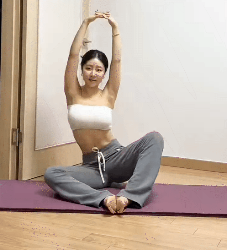 4 động tác siết mỡ bụng 