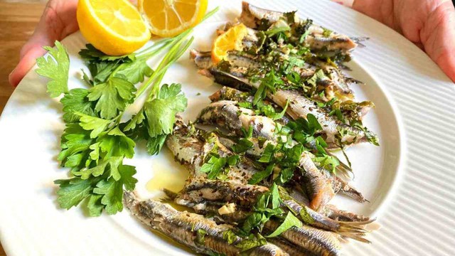 Đi chợ thấy loại cá này hãy mua ngay: Lọt top tốt nhất thế giới, dinh dưỡng vượt xa cá hồi nhưng rẻ hơn- Ảnh 4.