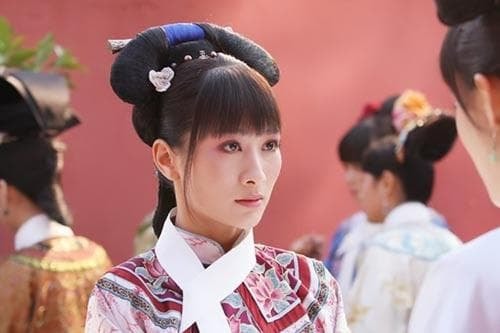 Nữ diễn viên kể lý do bị mẹ đánh lúc nhỏ, nhiều người nghe xong "rùng mình": Bảo sao cô ấy diễn vai tự ti giỏi thế!- Ảnh 1.