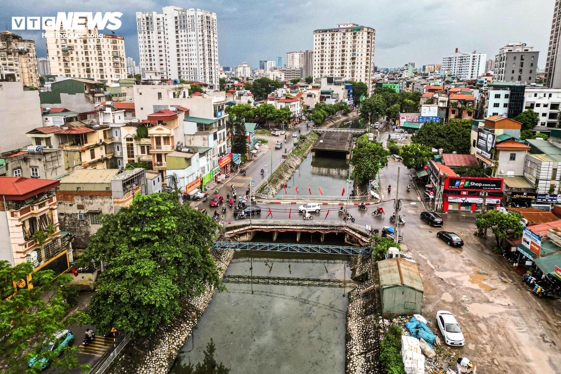 Cận cảnh 4 'dòng sông chết' ở nội đô Hà Nội sắp được hồi sinh- Ảnh 16.