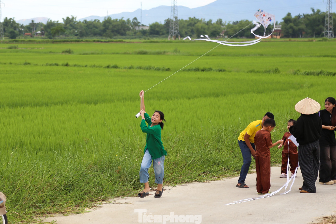 Du khách thích thú trải nghiệm du lịch 'nhà quê' ở Đà Nẵng- Ảnh 14.
