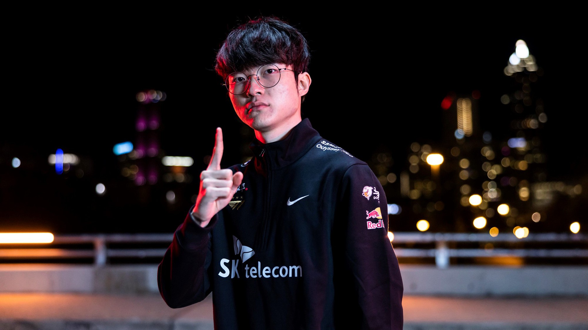 T1 đang 