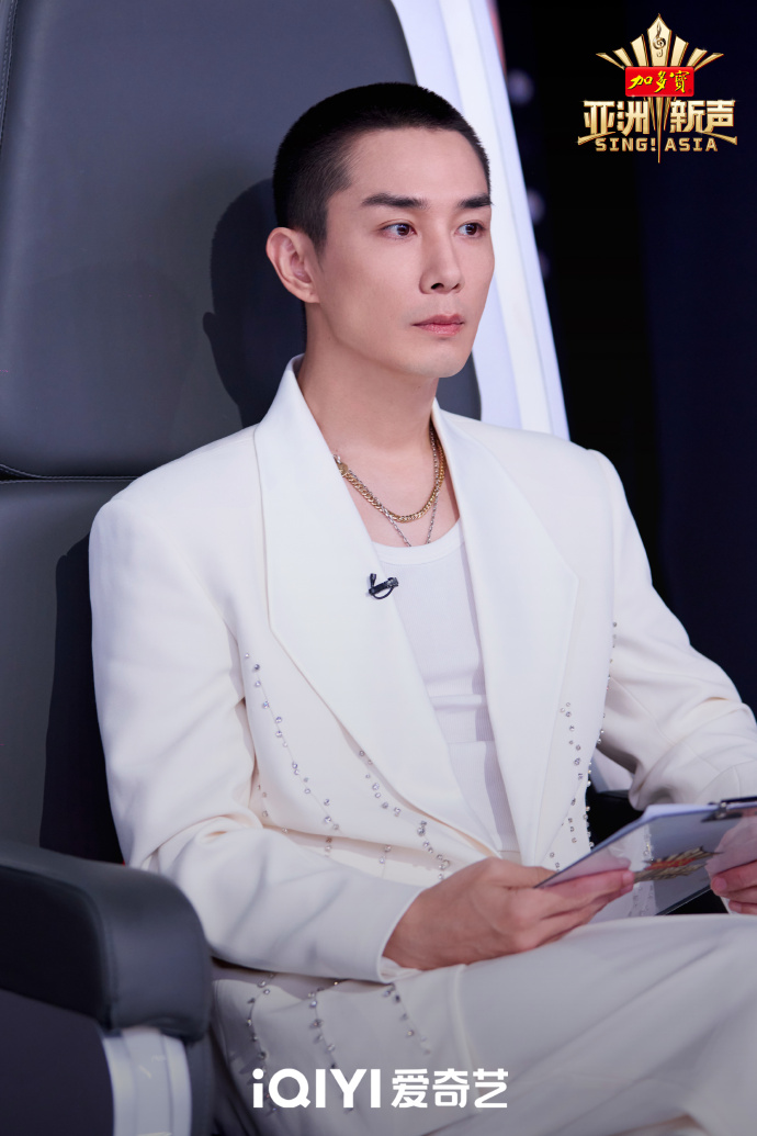 2 tháng Phương Mỹ Chi gây sốt tại show Trung Quốc: Liên tục nghi bị chèn ép và cái kết gây bức xúc!- Ảnh 15.
