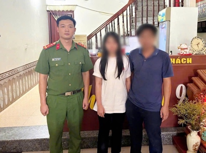 Nhiều cô gái trẻ bị thao túng tâm lý, ép vào nhà nghỉ, tự trói tay chân- Ảnh 3.