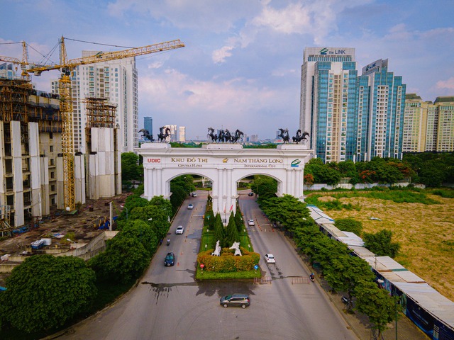 Chung cư mới ở Hà Nội: Càng ra hàng, giá càng cao, xuất hiện dự án chạm ngưỡng 300 triệu đồng/m2- Ảnh 1.