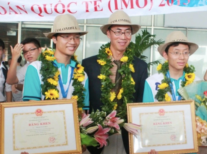 "Huyền thoại" Toán học Việt Nam, 17 tuổi đạt điểm tuyệt đối Olympic quốc tế- Ảnh 2.