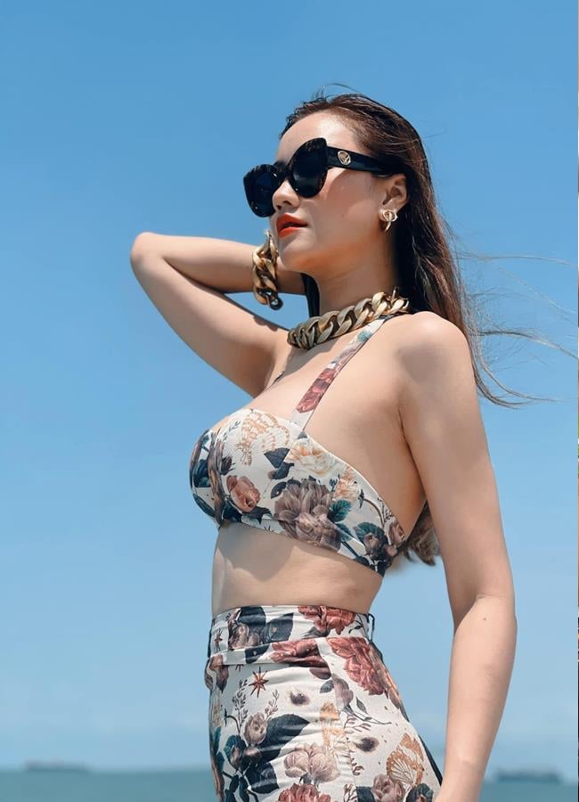 Jun Vũ khoe lưng trần gây sốt, quay lại càng khiến dân tình ngỡ ngàng: Nâng ngực thăng hạng visual, nhiều mỹ nhân sau sinh cũng làm và chưa từng hối hận- Ảnh 9.