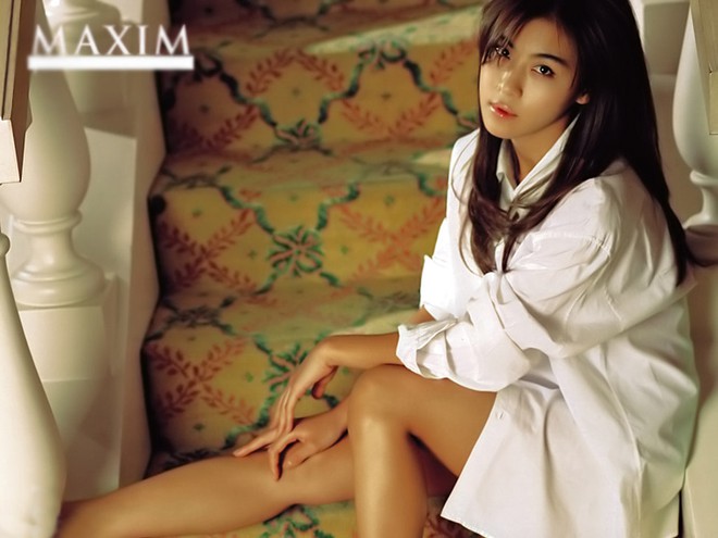 Minh tinh xứ Hàn cứ khoe dáng là hot, hóa ra vấn đề ở số tuổi- Ảnh 8.