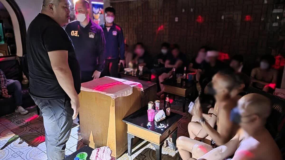Bữa tiệc rúng động Bangkok: 44 người đàn ông bị phát hiện “thác loạn” trong ngôi nhà bí mật- Ảnh 1.