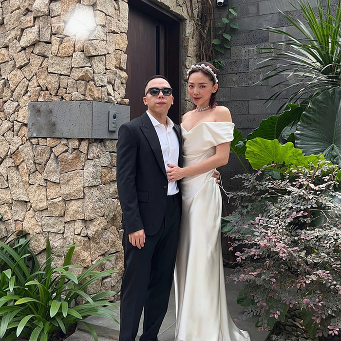 Độc quyền: 