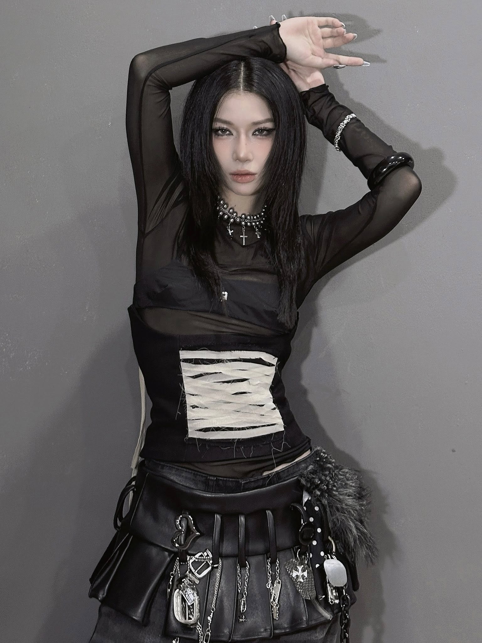 LyHan tới công chuyện với Threads- Ảnh 1.