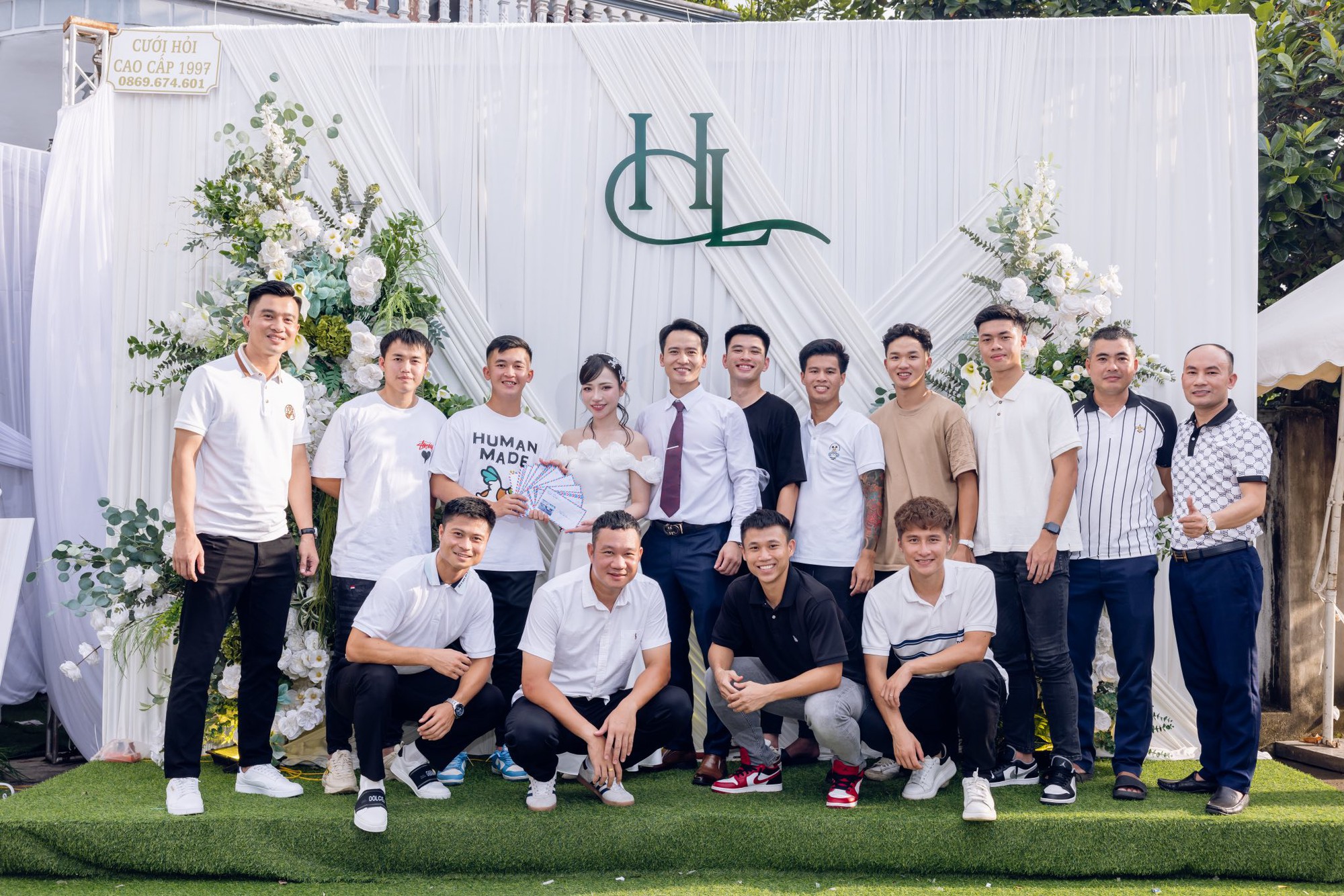 Hé lộ ảnh cưới của 