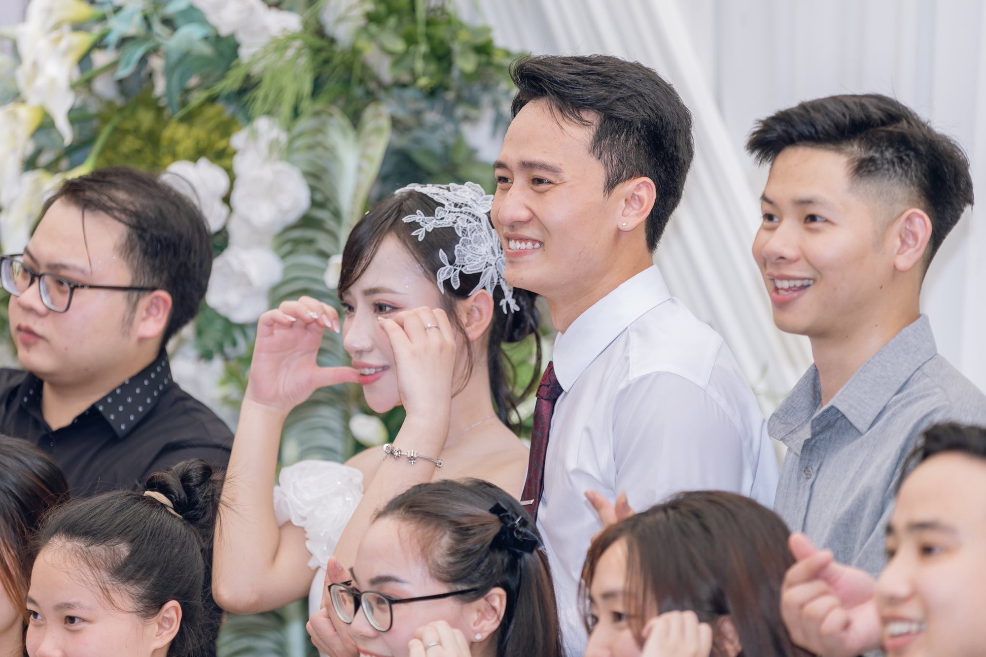 Hé lộ ảnh cưới của 