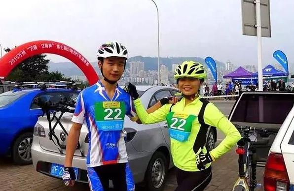 Chàng trai 23 tuổi quyết cưới mẹ đơn thân 46 tuổi, bố mẹ "khóc như mưa"- Ảnh 1.
