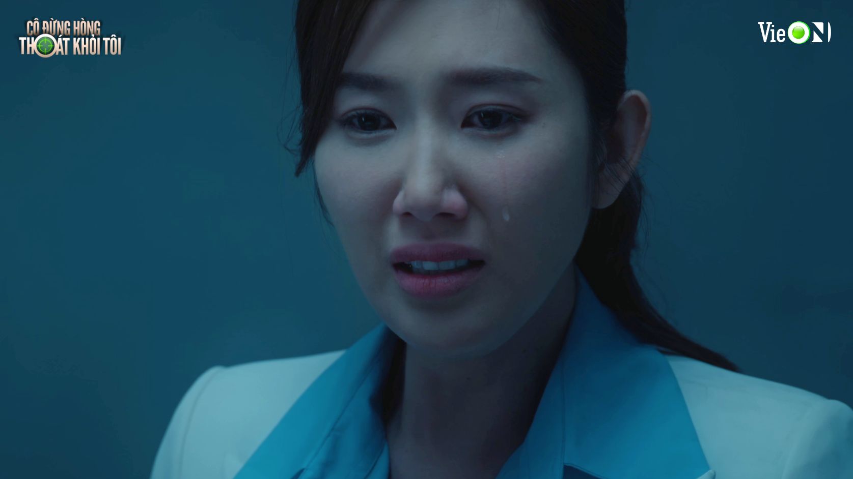 Thúy Ngân phá án bằng năng lực tâm linh trong “Cô Đừng Hòng Thoát Khỏi” của VieON- Ảnh 1.