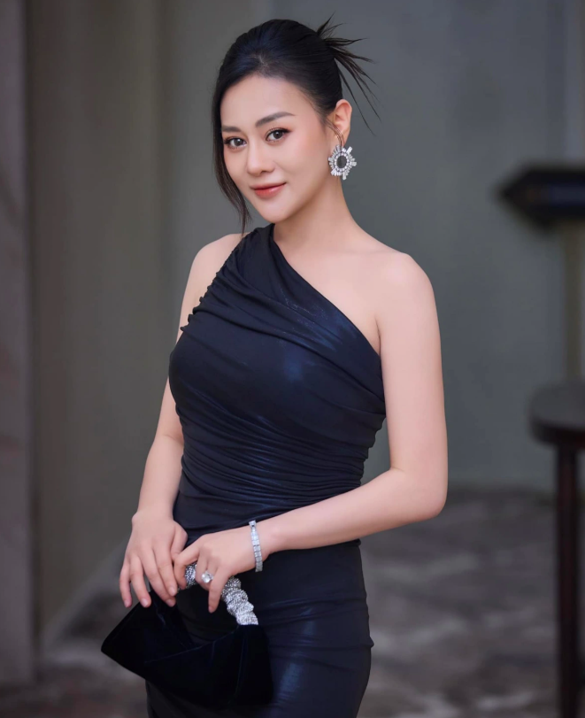 Dàn diễn viên 