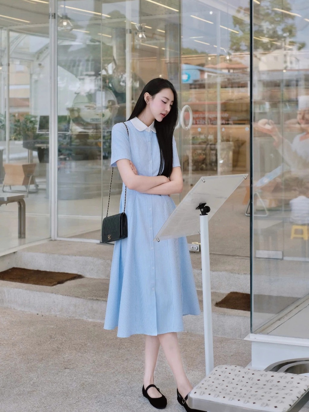 Chiếc váy xóa nhòa khoảng cách 23 tuổi của Chiếc váy xóa nhòa khoảng cách 23 tuổi của