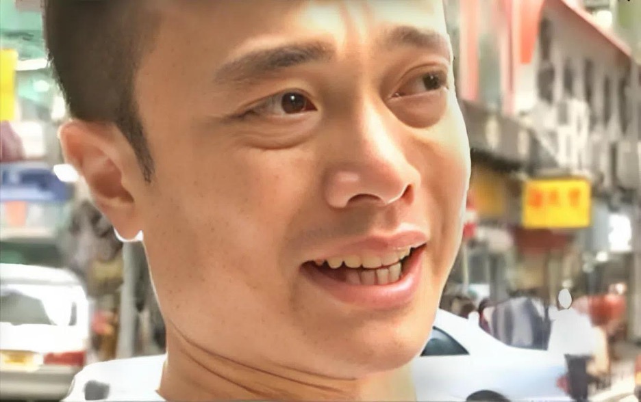 Thiếu gia tuyên bố “thông minh như tôi không lo nghèo”, hôm sau vô gia cư, làm shipper mới nghẹn ngào khóc: “Kiếm 300.000 đồng khó quá”- Ảnh 5.