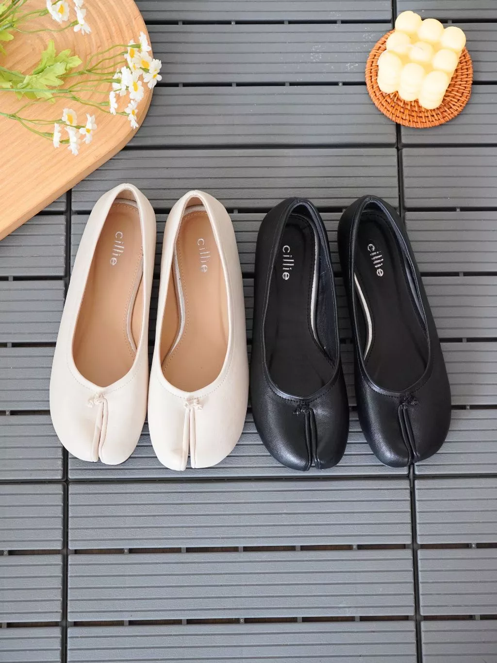 Đôi "giày móng ngựa" 30 triệu mà Lisa diện mãi không chán- Ảnh 5.