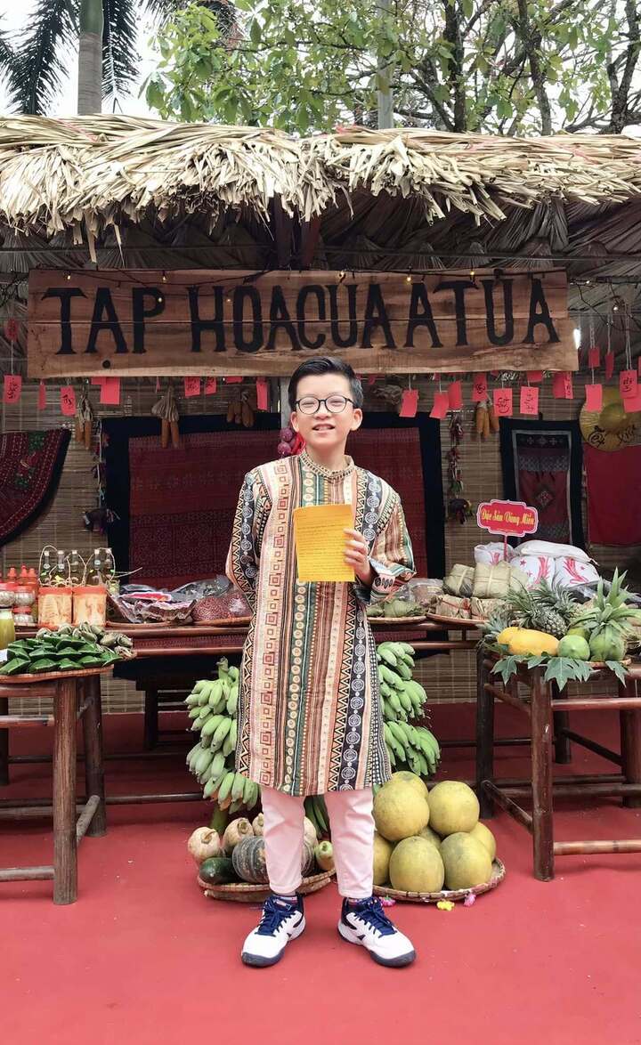 "Thần đồng trí nhớ" nổi tiếng từ 2 tuổi, khiến Lại Văn Sâm kinh ngạc giờ ra sao?- Ảnh 3.