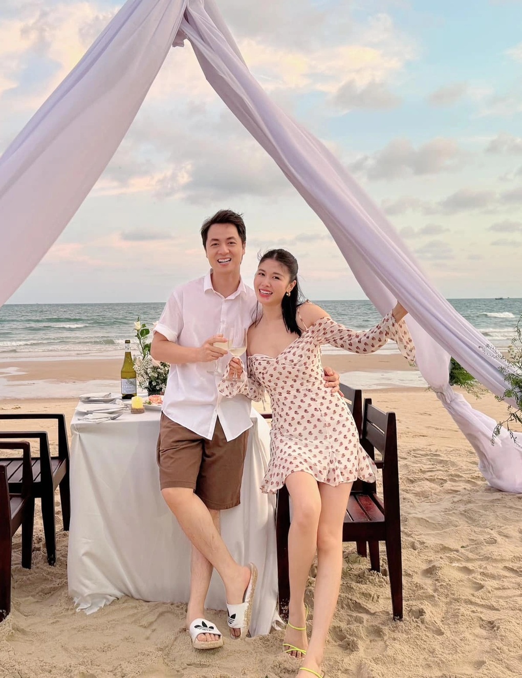 Sao nam Vbiz mắc bệnh lạ cực nguy hiểm: Ngủ dậy bị điếc 1 bên tai, cứ đứng là ngã- Ảnh 8.