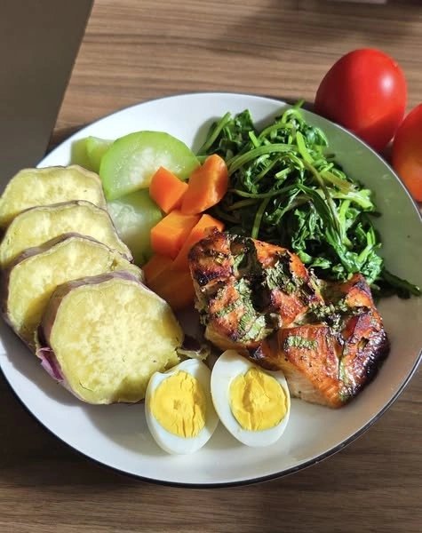 Được chồng chăm như bà hoàng, H'Hen Niê bầu vượt mặt vẫn gây bão với món quà sinh nhật đáp lễ “bá đạo”- Ảnh 6.