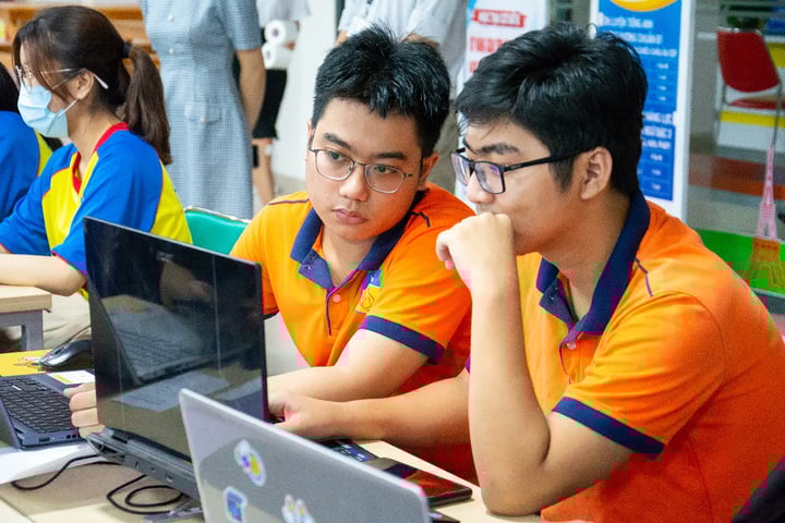 Các trường tăng học phí ngành Khoa học máy tính, cao nhất 90 triệu đồng/năm- Ảnh 1.
