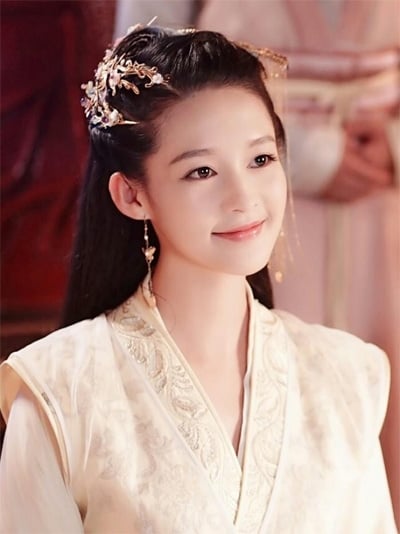 Mỹ nhân Hoa ngữ cứ xuất hiện là bị nói “bản sao Bạch Lộc”, tranh cãi nhan sắc chưa bao giờ dứt- Ảnh 6.