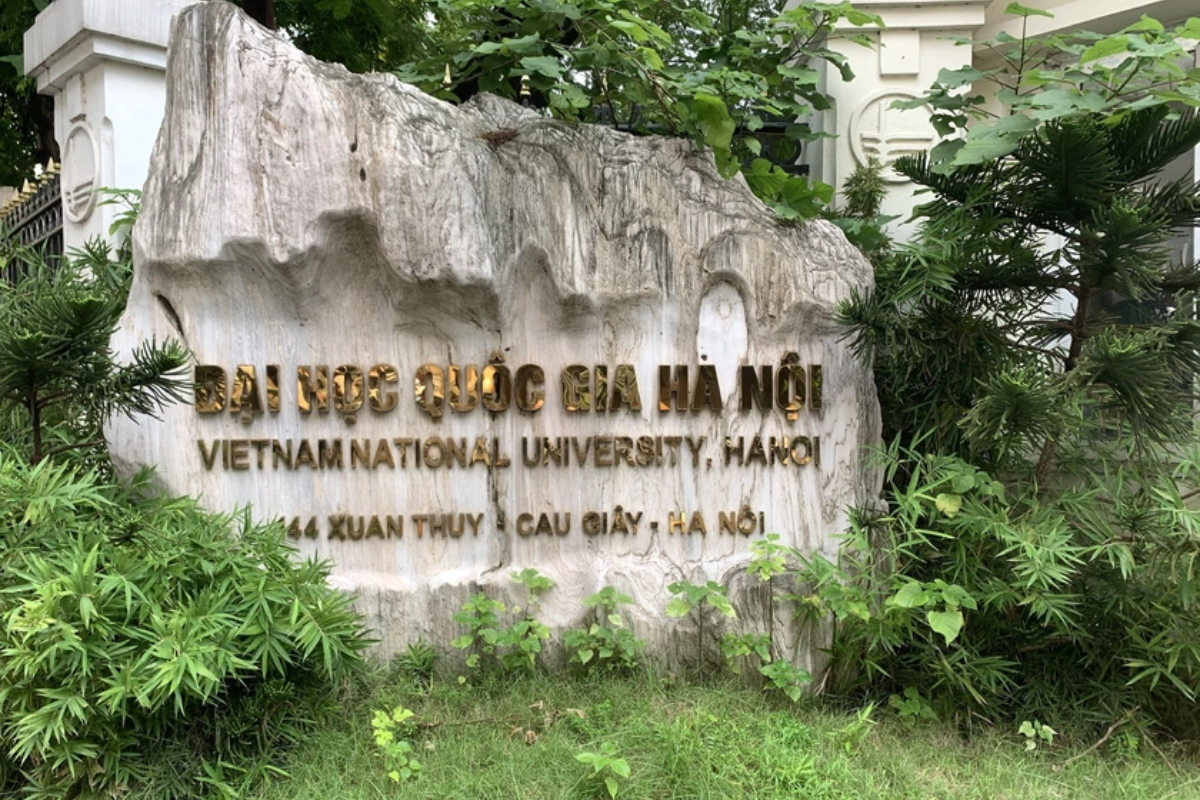 Có một ngôi trường, nếu đủ duyên và nỗ lực, bạn có thể gắn bó từ lớp 6 đến... tiến sĩ: Nghe khó tin nhưng có thật!- Ảnh 1.
