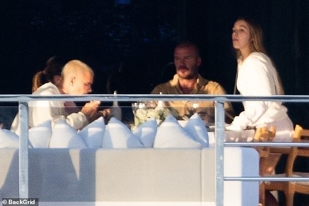 Khó hàn gắn: David Beckham và Victoria “né” chạm mặt con cả bất hiếu - con dâu bất trị dù đến cùng 1 địa điểm- Ảnh 2.