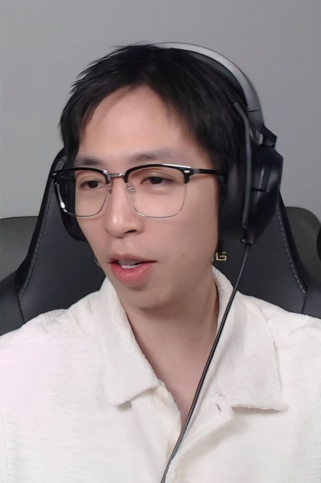 Ông Lê Quang Tự Do: 'Chúng tôi phải gọi điện yêu cầu dừng khẩn cấp livestream, nhưng ViruSs xin thêm 10 phút'- Ảnh 1.