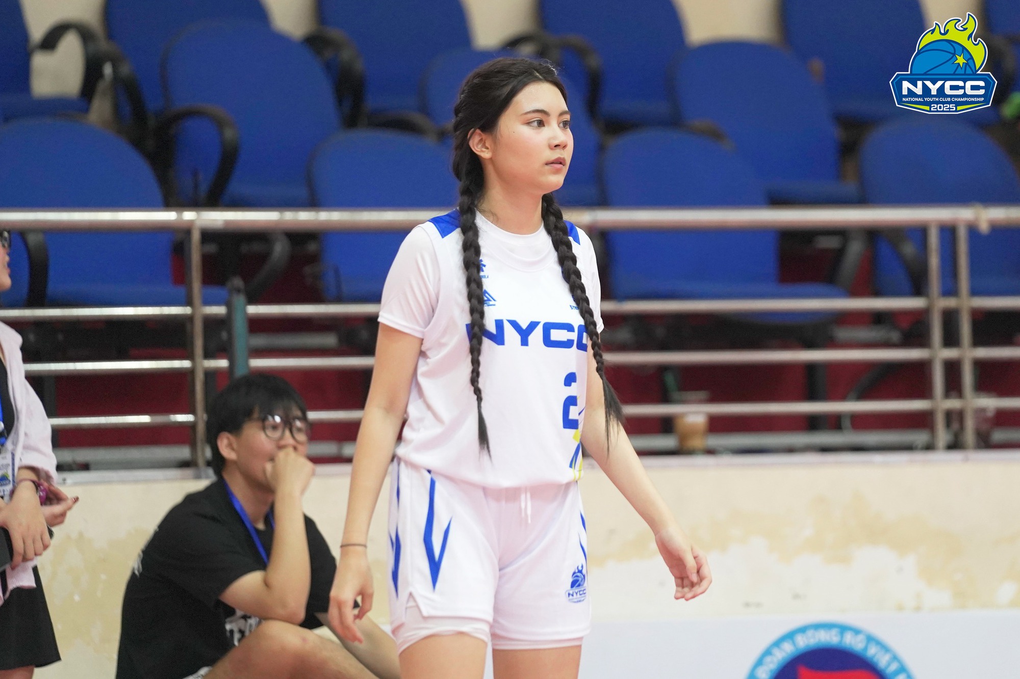 Hạt Dẻ nhà MC Quyền Linh chiếm 