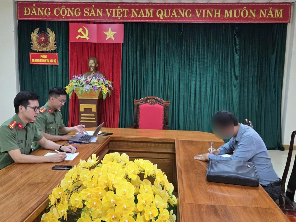 Mời 'Thông soái ca' biểu diễn, công ty tổ chức sự kiện bị xử phạt- Ảnh 2.