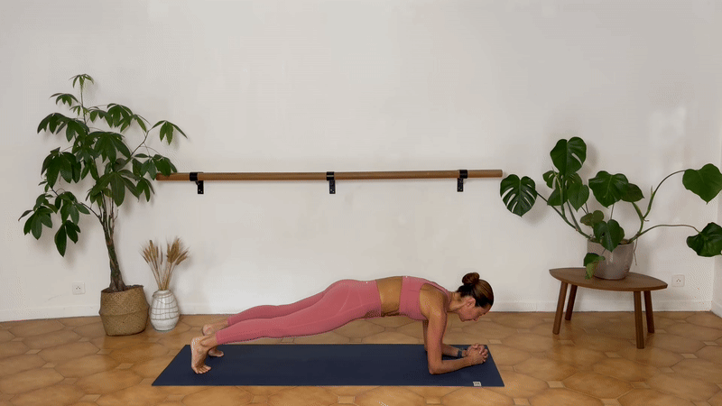 Bài tập tại nhà chỉ 5 phút nhưng giúp siết cơ lõi, đánh tan mỡ bụng để eo lộ rõ- Ảnh 11.