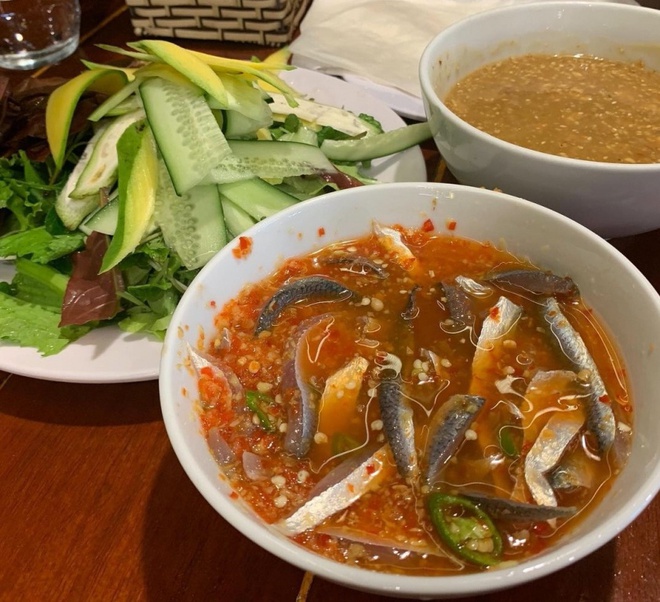 Không phải cơm gà, mì Quảng, du khách ấn tượng với 2 món này ở Hội An, có người bất ngờ vì chưa nghe tên- Ảnh 4.