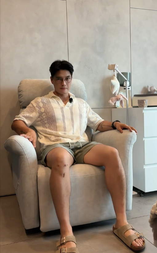 Ông bố "quốc dân" gọi tên Huy Trần: Bán cả xe lẫn đồng hồ để sắm đồ đón "bình rượu mơ" chào đời, sương sương đã hết hơn 100 triệu- Ảnh 1.