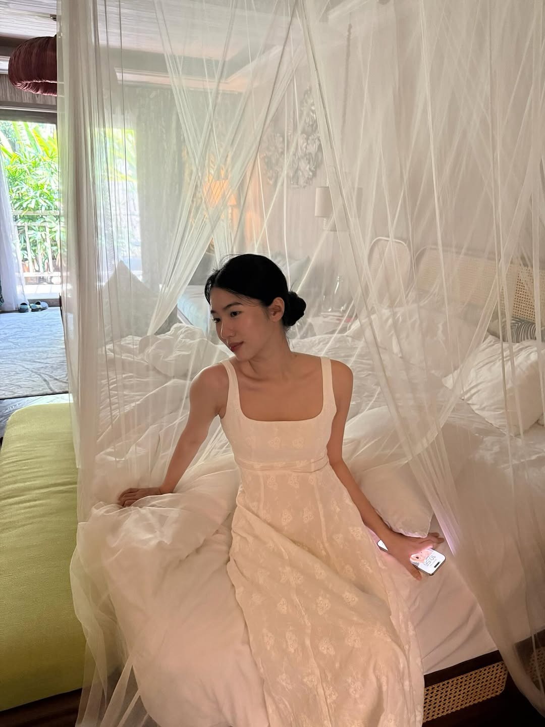 Giờ mới biết Hà Thi bị local brand Việt 